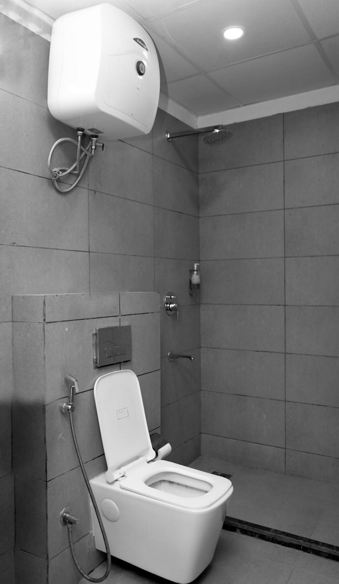Suites Admiral Delhi Airport New Delhi Exteriör bild